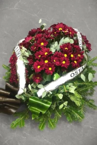 elegancka kompozycja pogrzebowa z margaretek